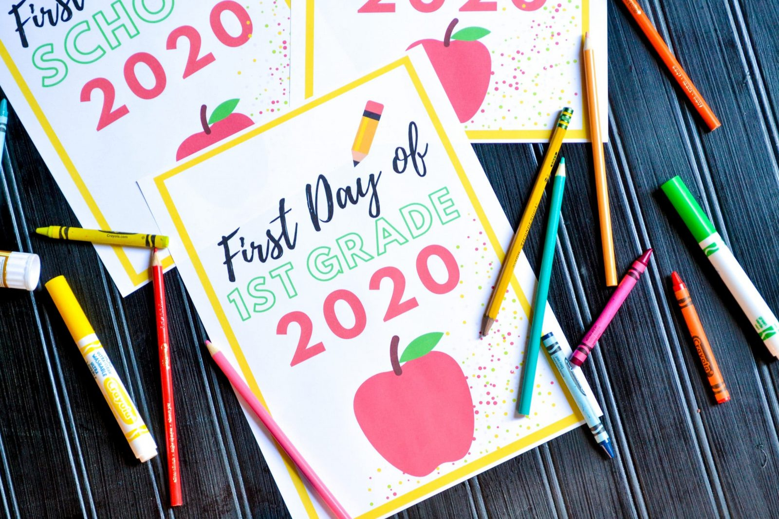 Free Printable First Day Of School Signs 2020 2021 The Cards We Drew