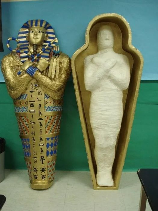 Life Size Paper Mache Sarcophagus In 2021 Egypt Crafts Egyptian 